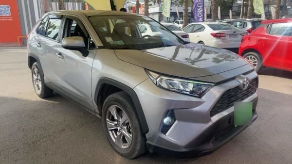 Toyota Rav 4 2.0 Le 4x2 Cvt At 5p año 2022 Toyota Rav 4 2.0 Le 4x2 Cvt At 5p año 2022
