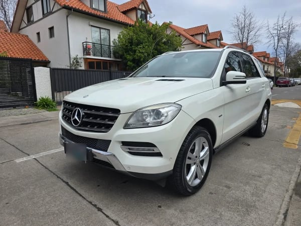 MERCEDES BENZ ML350 3.5 At año 2013