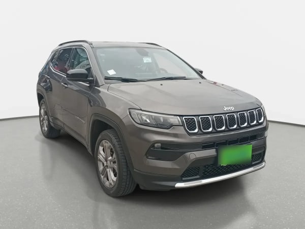 Jeep Compass 1.3 Longitude 4x2 At 5p año 2024 Jeep Compass 1.3 Longitude 4x2 At 5p año 2024