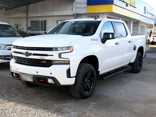 Chevrolet Silverado Cc Ltz At 4x4 año 2022