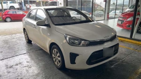 Kia Soluto 1.4 Lx 4x2 Mt 4p año 2022 Kia Soluto 1.4 Lx 4x2 Mt 4p año 2022