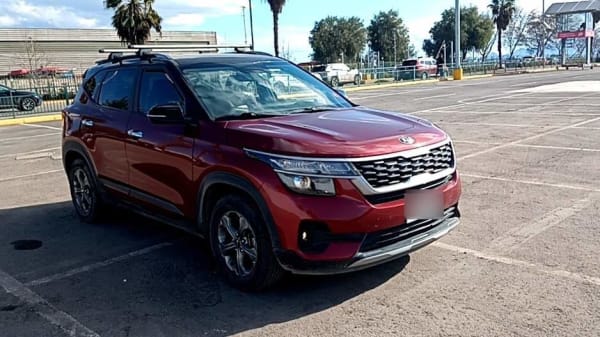 Kia Seltos 1.6 Ex 4x2 6mt 5p año 2022 Kia Seltos 1.6 Ex 4x2 6mt 5p año 2022