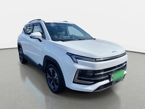 JAC Js4 1.5 Luxury 4x2 Mt 5p año 2025 JAC Js4 1.5 Luxury 4x2 Mt 5p año 2025