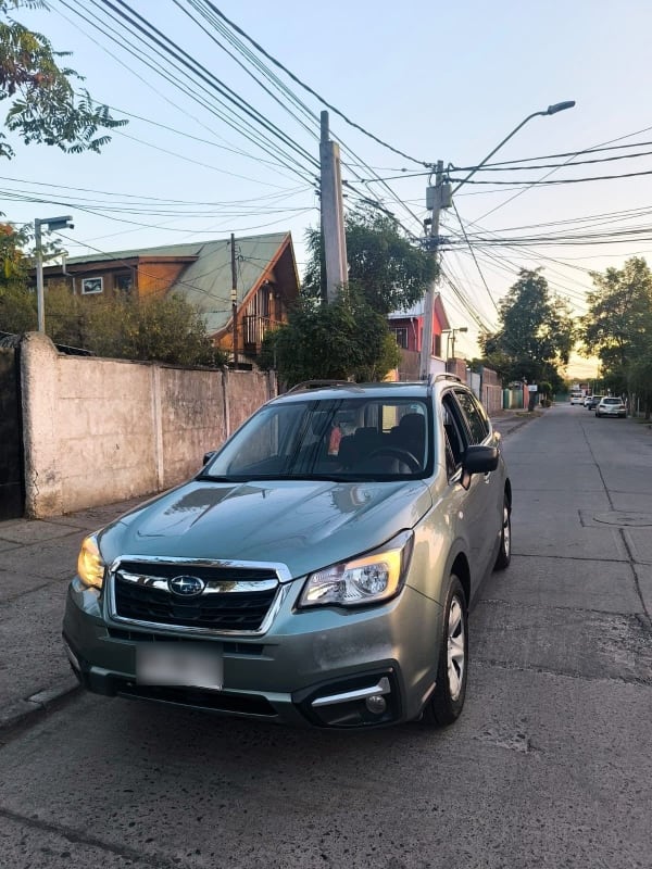 SUBARU FORESTER 2.0 Cvt X At 4x4 año 2018
