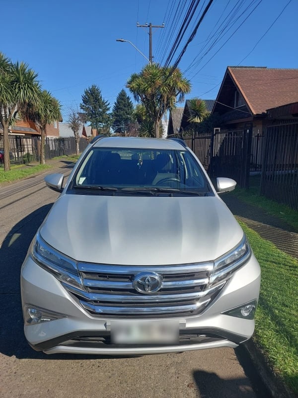 TOYOTA RUSH 1.5 Xli Mt año 2021 TOYOTA RUSH 1.5 Xli Mt año 2021