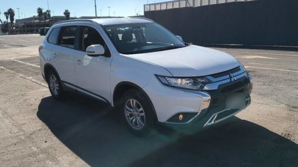 Mitsubishi Outlander 2.0 4x2 Mt 5p año 2019 Mitsubishi Outlander 2.0 4x2 Mt 5p año 2019