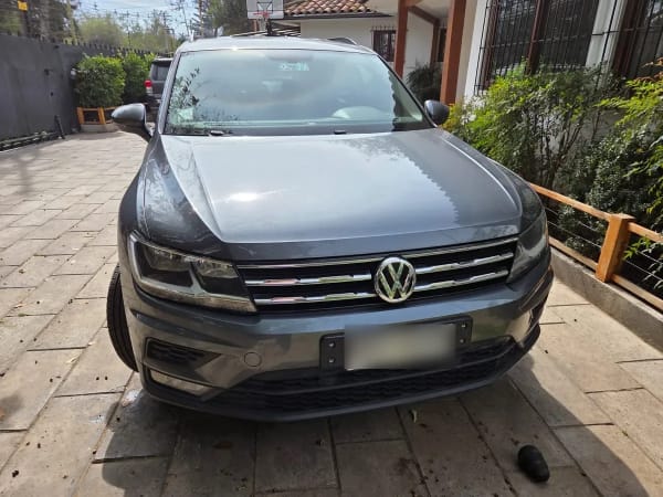 VOLKSWAGEN TIGUAN 1.4 Tsi Trendline 150hp Mt año 2018 VOLKSWAGEN TIGUAN 1.4 Tsi Trendline 150hp Mt año 2018