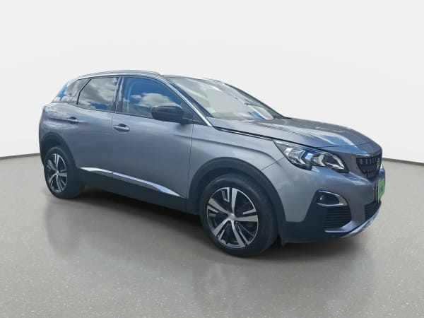 Peugeot 3008 1.5 Allure Bluehdi Diesel 4x2 130 Eat6 5p año 2021 Peugeot 3008 1.5 Allure Bluehdi Diesel 4x2 130 Eat6 5p año 2021
