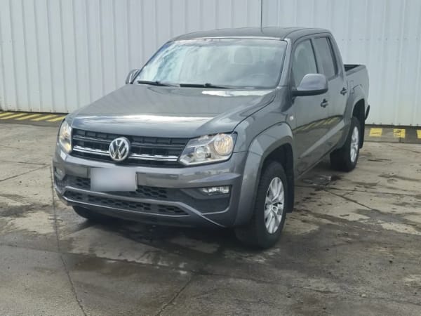 Volkswagen Amarok Dcab Tdi 4x4 Trendline 2.0 año 2023