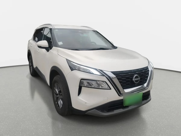 Nissan X-Trail 2.5 Sense Mc 4x2 2row Cvt At 5p año 2023 Nissan X-Trail 2.5 Sense Mc 4x2 2row Cvt At 5p año 2023