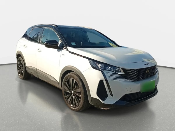 Peugeot 3008 1.5 Gt Black Pack Bluehdi Diesel 130 4x2 Eat8 5p año 2023 Peugeot 3008 1.5 Gt Black Pack Bluehdi Diesel 130 4x2 Eat8 5p año 2023