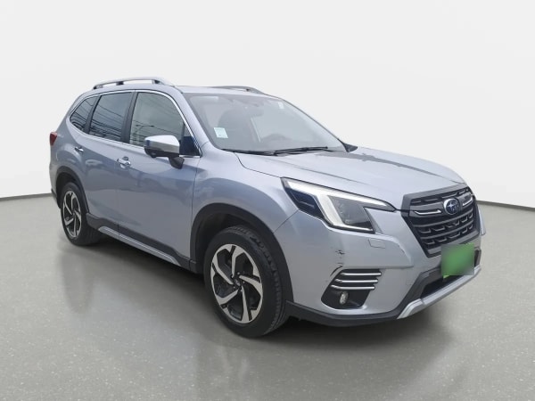 Subaru Forester 2.0i Limited Eyesight Awd At 5p año 2024
