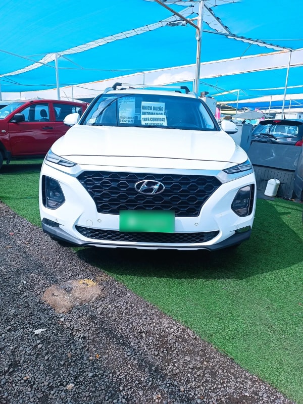 HYUNDAI SANTA FE 2.4 Gl 2wd Mt año 2019