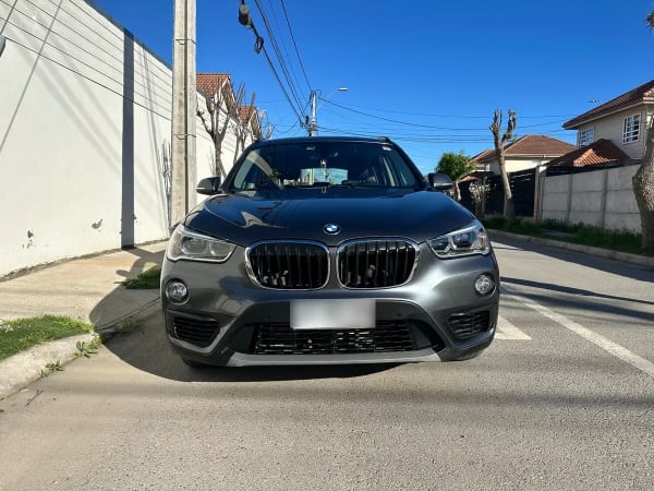 BMW X1 2.0 Xdrive 20 D Xline At 4x4 Diesel año 2019 BMW X1 2.0 Xdrive 20 D Xline At 4x4 Diesel año 2019