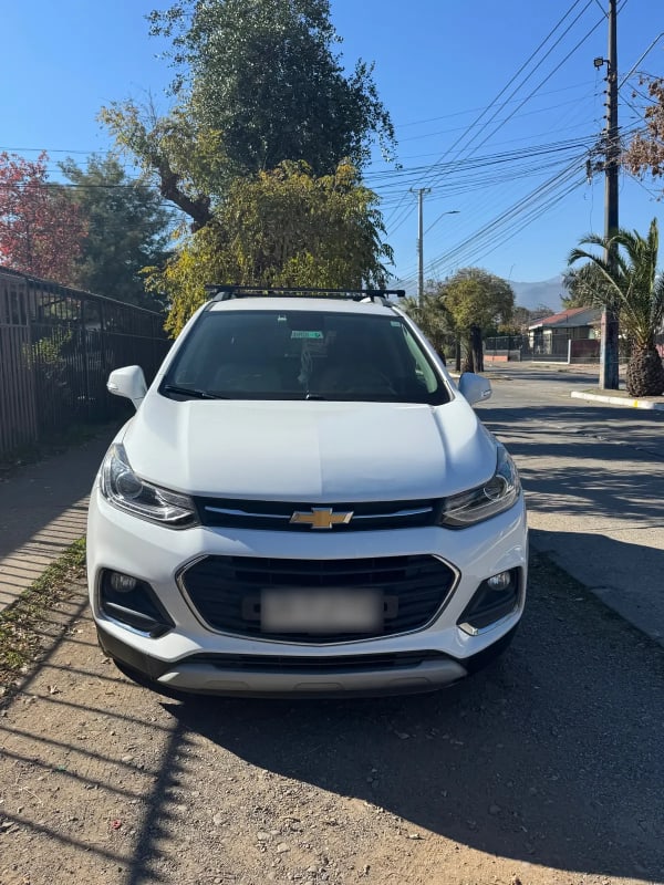 CHEVROLET TRACKER 1.8 Ls At 4x4 año 2017