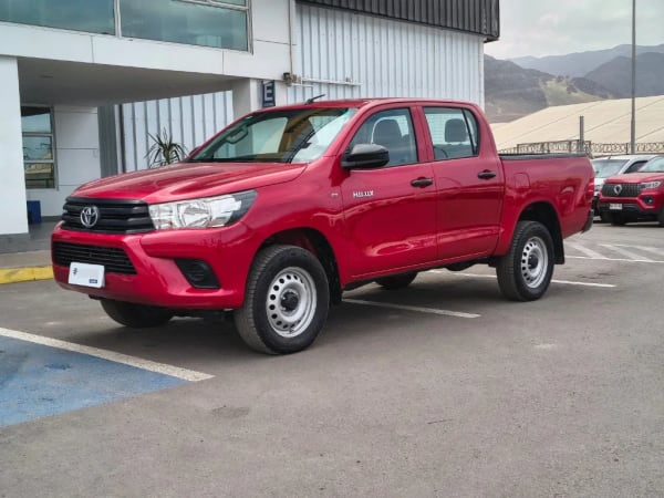 Toyota Hilux Dc 4x4 2.4 D Dx Mt año 2024 Toyota Hilux Dc 4x4 2.4 D Dx Mt año 2024