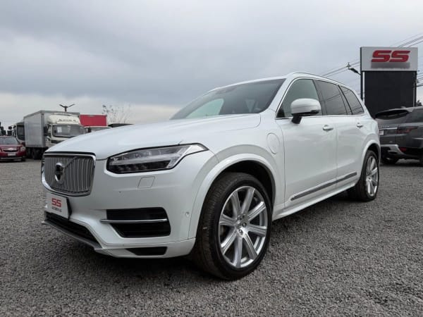 Volvo Xc90 T8 2.0 Aut Hibrido 4x4 año 2019 Volvo Xc90 T8 2.0 Aut Hibrido 4x4 año 2019