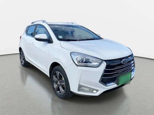 JAC Js2 1.5 Comfort Smart 4x2 Mt 5p año 2023