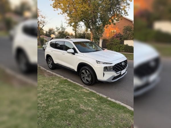Hyundai Santa Fe 2.4 Gls 4wd año 2013 Hyundai Santa Fe 2.4 Gls 4wd año 2013