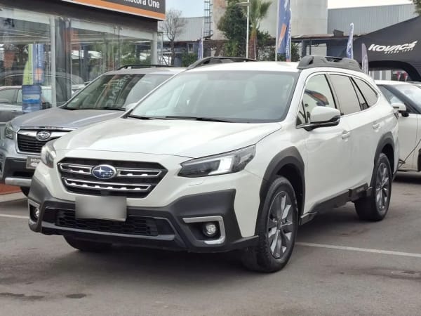 Subaru Outback Awd 2.5 Xs año 2025
