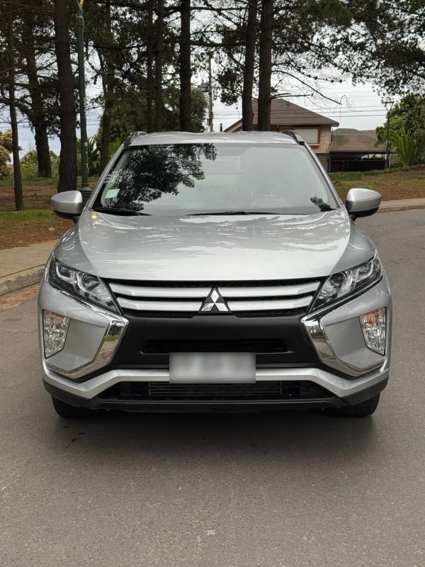 MITSUBISHI ECLIPSE CROSS 1.5 Rs At año 2021 MITSUBISHI ECLIPSE CROSS 1.5 Rs At año 2021
