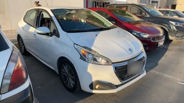Peugeot 208 1.2 Active Pack Puretech 4x2 82hp Mt 5p año 2019 Peugeot 208 1.2 Active Pack Puretech 4x2 82hp Mt 5p año 2019