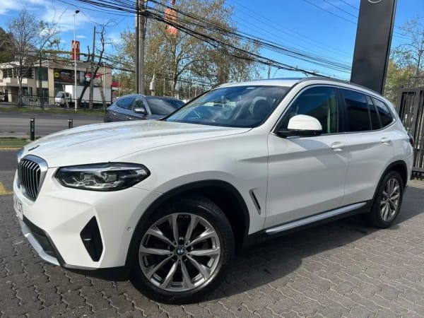 BMW X3 Sdrive 4x2 20i 2.0 At año 2022 BMW X3 Sdrive 4x2 20i 2.0 At año 2022