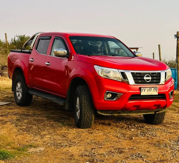 NISSAN NP300 2.3 Dsl Dc Se Mt 4wd año 2018