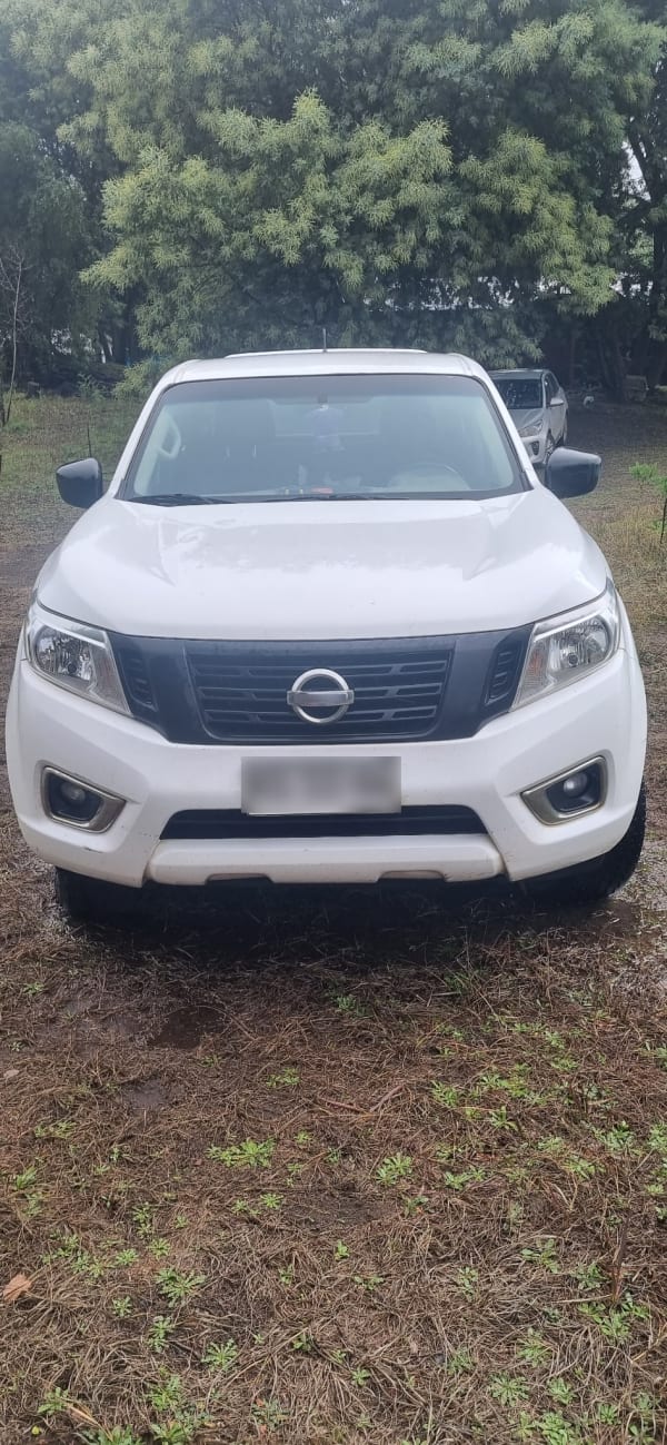 NISSAN NP300 2.3 Dsl Dc Le Mt 4wd año 2018 NISSAN NP300 2.3 Dsl Dc Le Mt 4wd año 2018