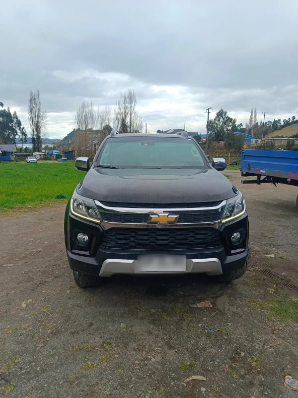 CHEVROLET COLORADO 2.8 High Country At 4x4 Diesel año 2023 CHEVROLET COLORADO 2.8 High Country At 4x4 Diesel año 2023