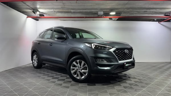 Hyundai Tucson 2.0 Gl 4x2 Mt año 2019 Hyundai Tucson 2.0 Gl 4x2 Mt año 2019
