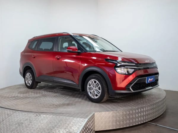 Kia Carens 1.5 Lx 7p Mt año 2024 Kia Carens 1.5 Lx 7p Mt año 2024