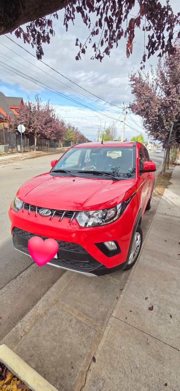 MAHINDRA KUV100 1.2 Elite Mt año 2022