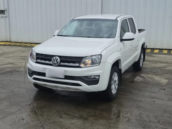 Volkswagen Amarok Dcab Tdi 4x4 Trendline 2.0 año 2023