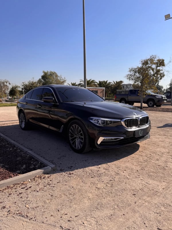 BMW 530 2.0 Luxury At año 2018