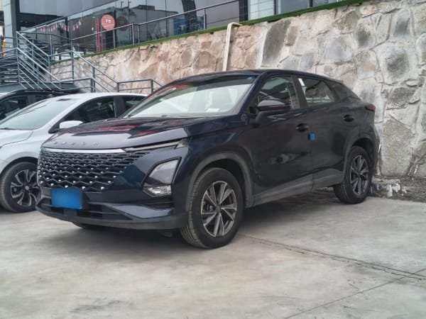 Omoda C5 1.5 T Urban At año 2025