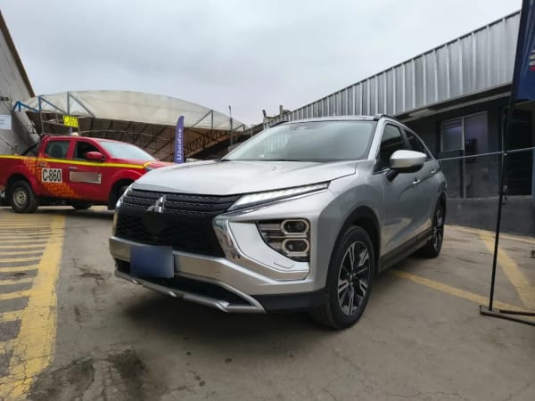 Mitsubishi Eclipse Cross 1.5 4x2 At Rs año 2026 Mitsubishi Eclipse Cross 1.5 4x2 At Rs año 2026