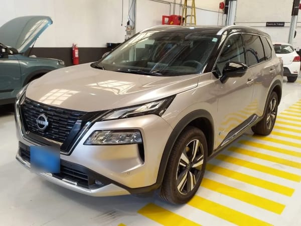 Nissan X-Trail 1.5 E-Power Exclusive Hybrid 4x4 Cvt At 5p año 2025 Nissan X-Trail 1.5 E-Power Exclusive Hybrid 4x4 Cvt At 5p año 2025