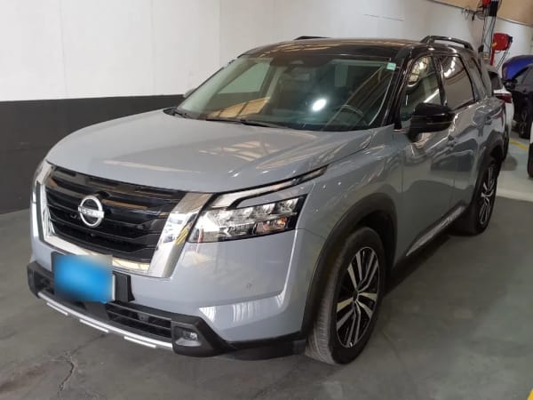 Nissan Pathfinder 3.5 Exclusive 4wd Cvt At 5p año 2024 Nissan Pathfinder 3.5 Exclusive 4wd Cvt At 5p año 2024
