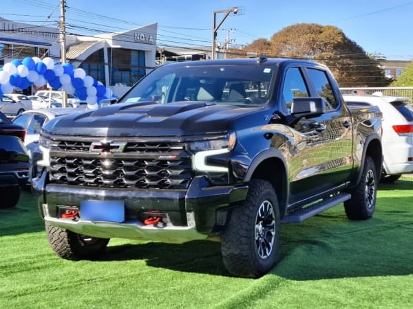 Chevrolet Silverado 6.2 Zr2 4x4 At 4p año 2023 Chevrolet Silverado 6.2 Zr2 4x4 At 4p año 2023