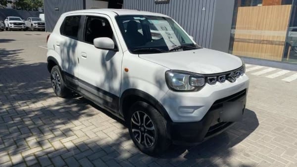 Suzuki Spresso 1.0 Glx Adventure 4x2 Ac Mt 5p año 2023 Suzuki Spresso 1.0 Glx Adventure 4x2 Ac Mt 5p año 2023