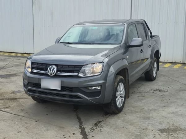 Volkswagen Amarok Dcab Tdi 4x4 Trendline 2.0 año 2023