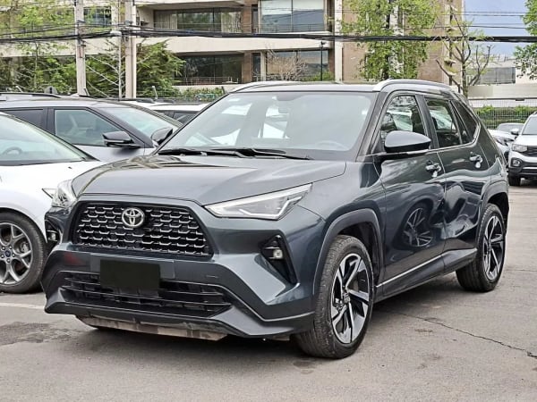 Toyota Yaris Cross 1.5 At año 2024