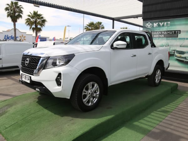Nissan Navara 2.3 Xe Mt 4x4 año 2024 Nissan Navara 2.3 Xe Mt 4x4 año 2024