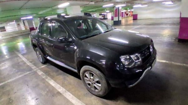 Renault Oroch 2.0 Intens 4x2 Dob. Cab. 6mt 4p año 2019