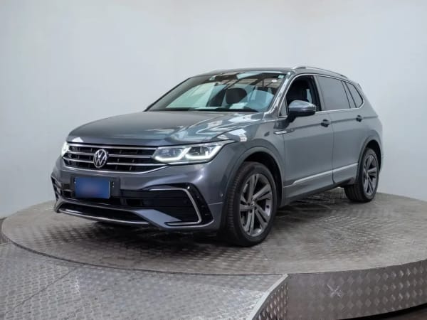 Volkswagen Tiguan 2.0 Tsi R-Line At 4x4 año 2023