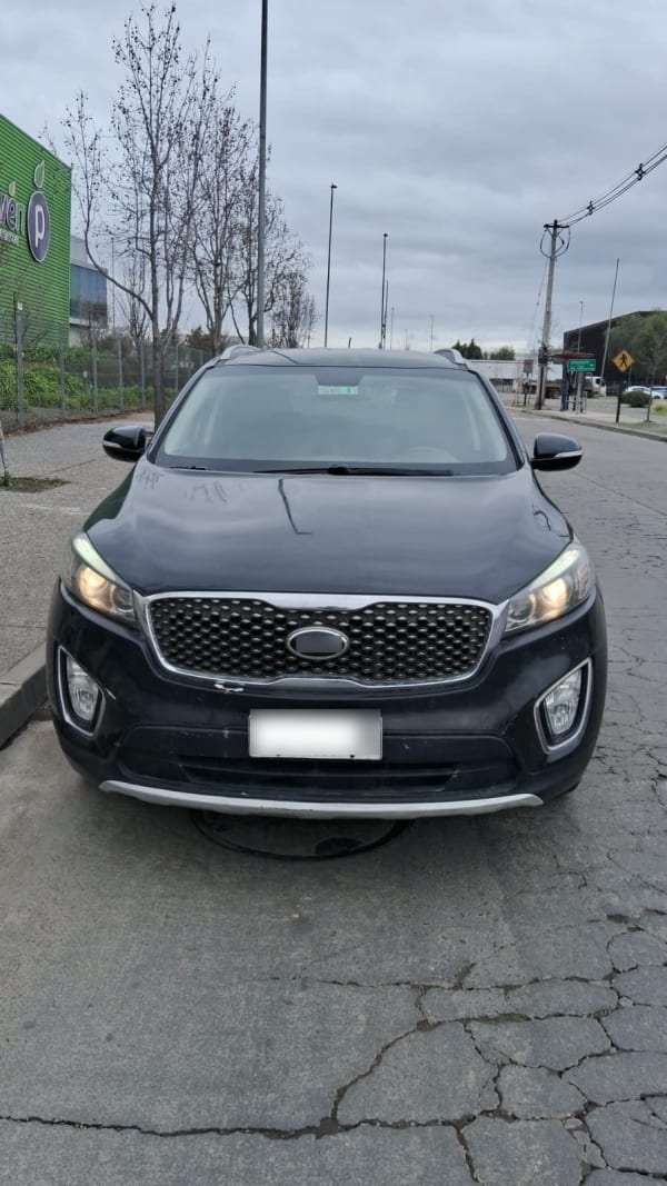 KIA MOTORS SORENTO 2.2 Ex At 4x4 Diesel año 2015