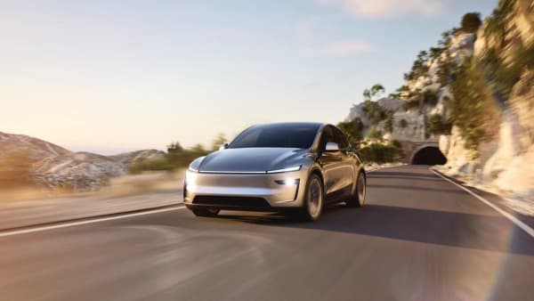 Tesla MODEL Y  año 2027