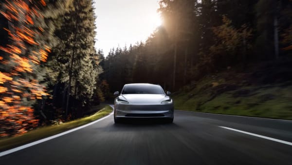 Tesla MODEL 3  año 2027