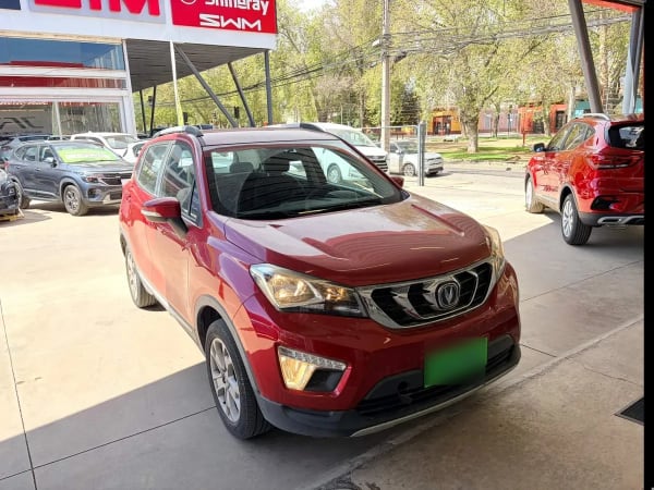 Changan Cs15 1.5 Comfort 4x2 Mt 5p año 2022 Changan Cs15 1.5 Comfort 4x2 Mt 5p año 2022
